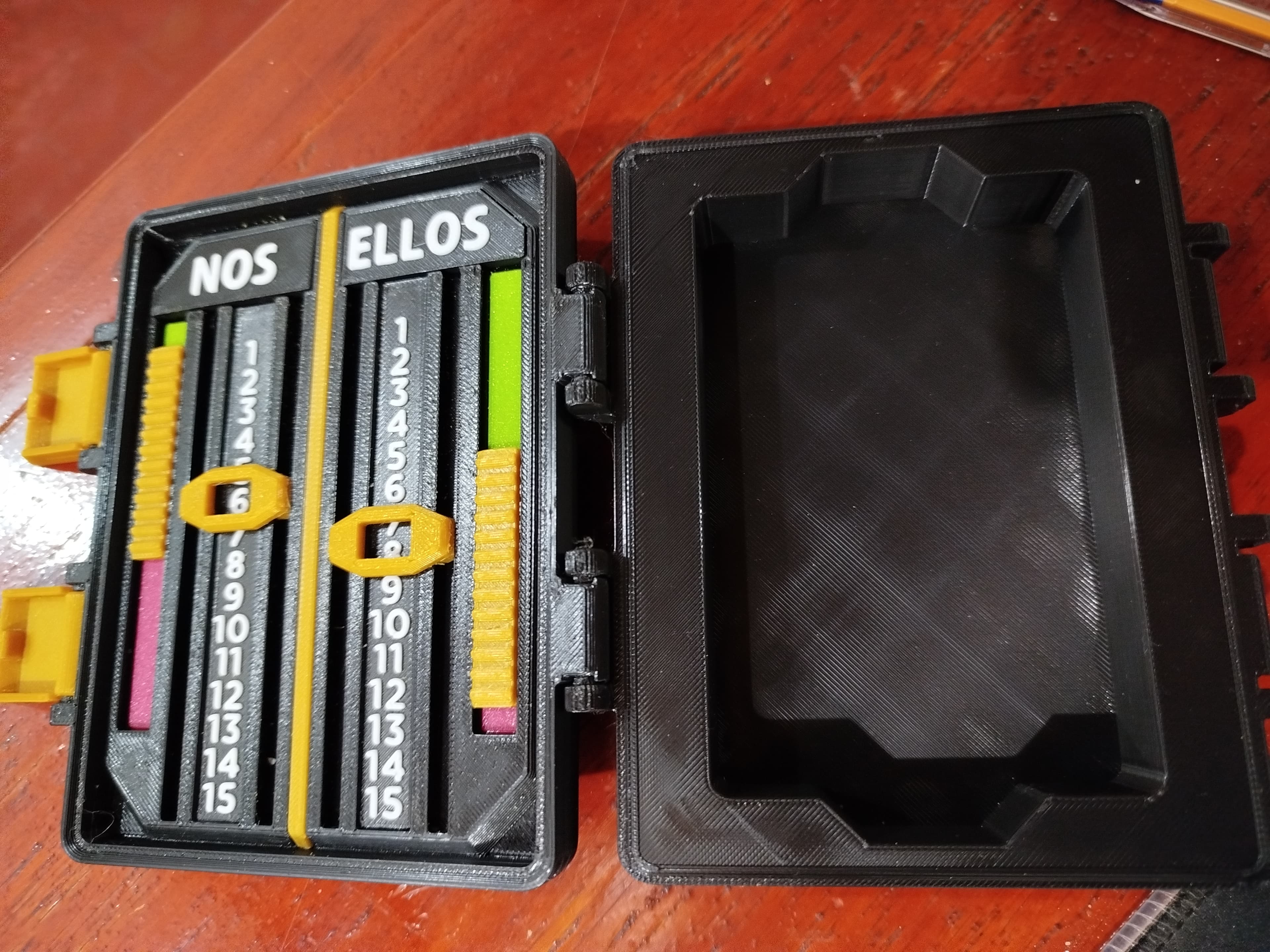 🏆 Marcador de Truco con Estuche para Mazo